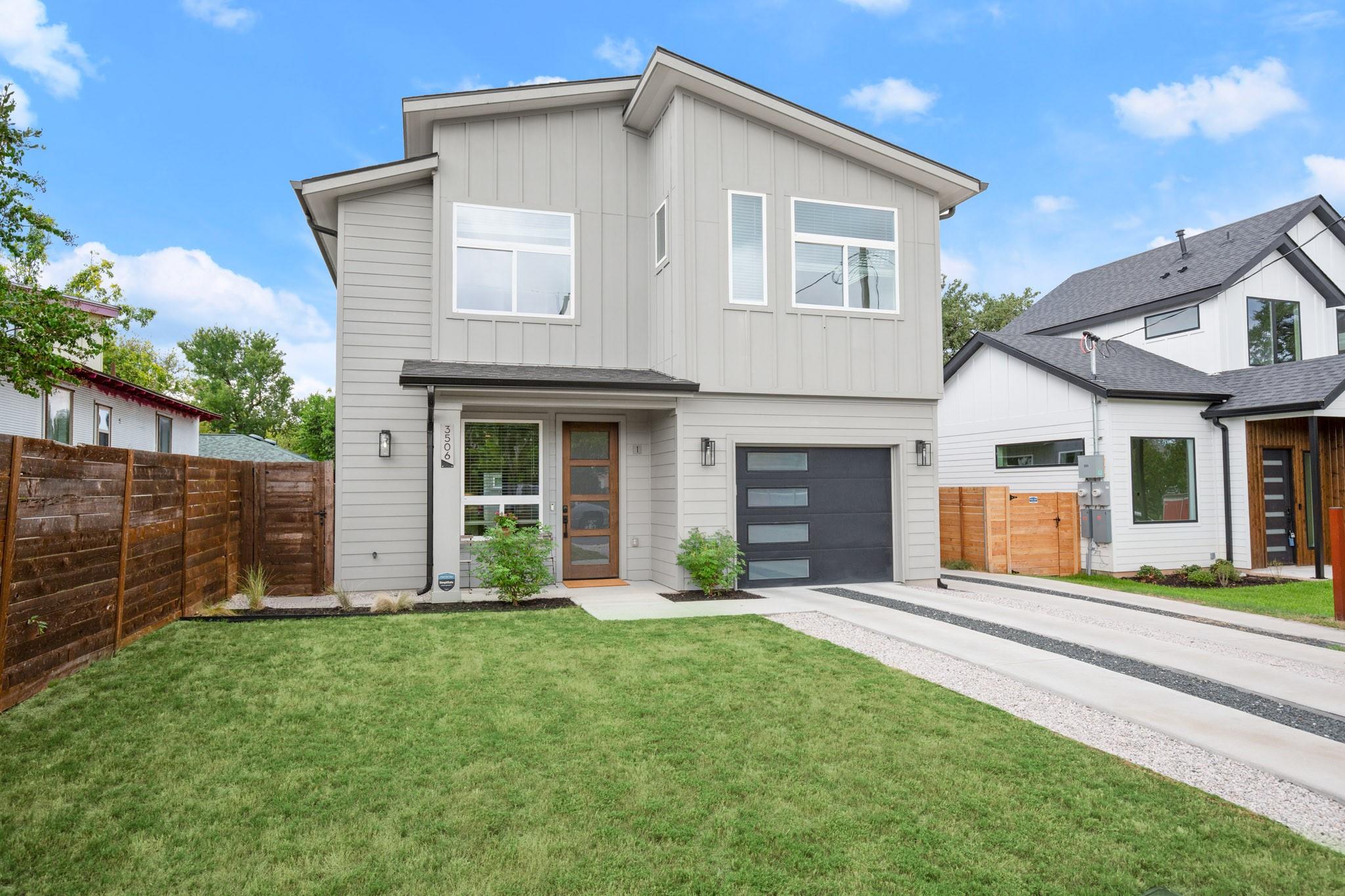 Listing photo 1 of 3506  Pennsylvania Ave  #1