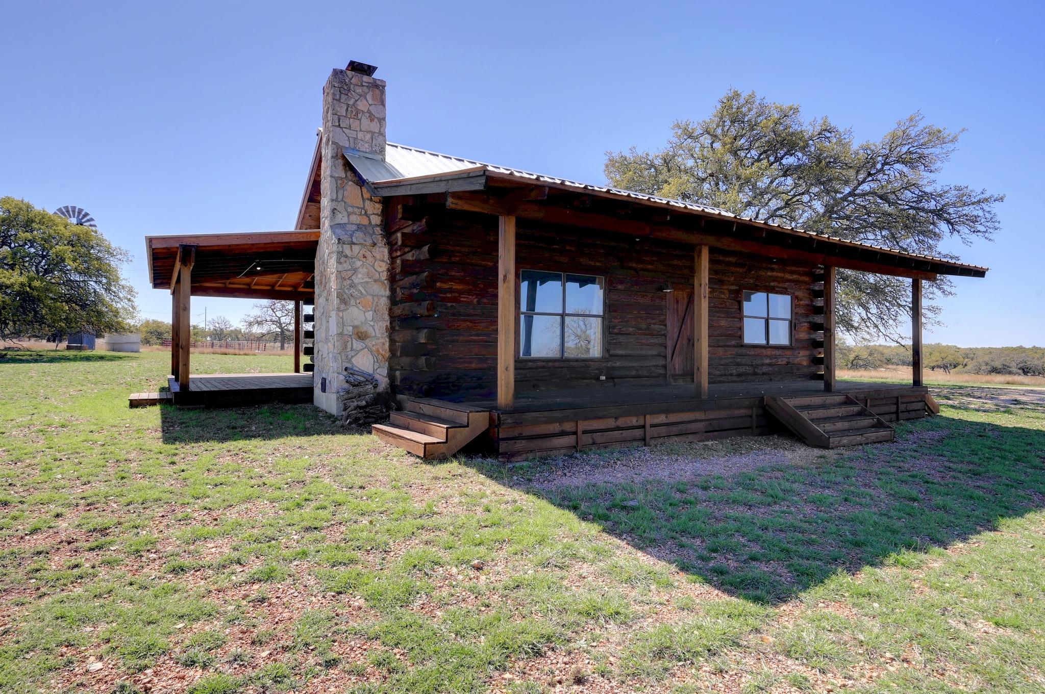 Listing photo 1 of 2803  Zenner Ahrens Rd