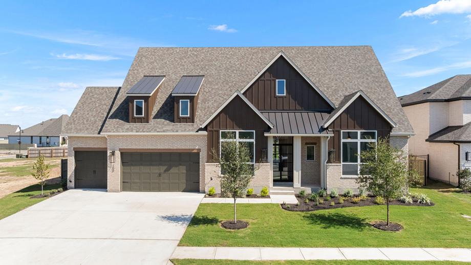 Listing photo 1 of 268  Jates Field Bnd