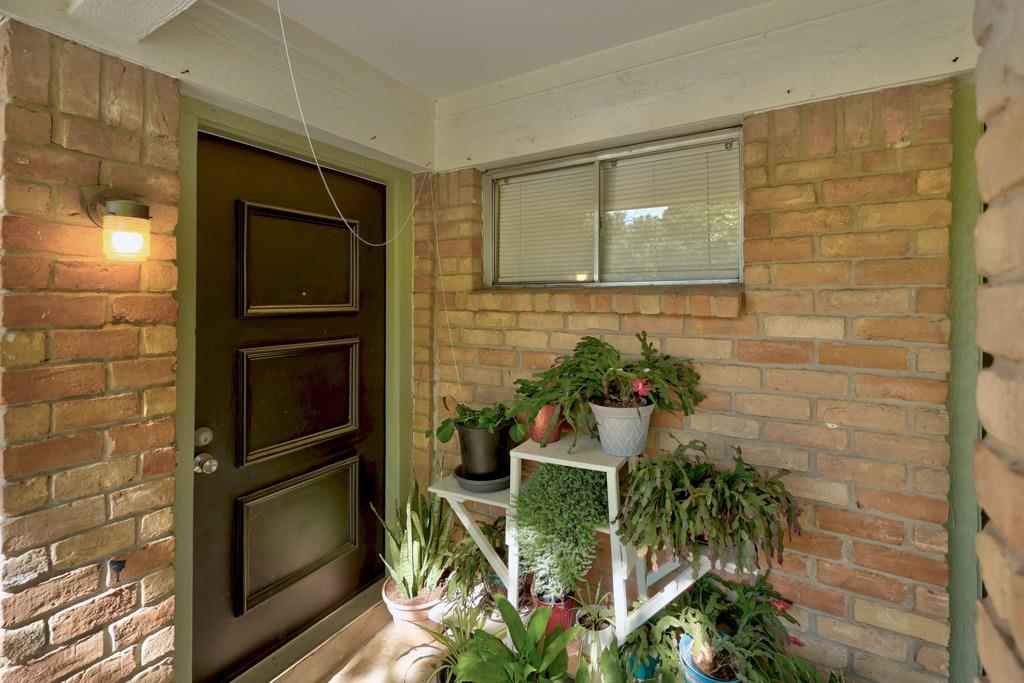 Listing photo of 10406  Little Pebble Dr