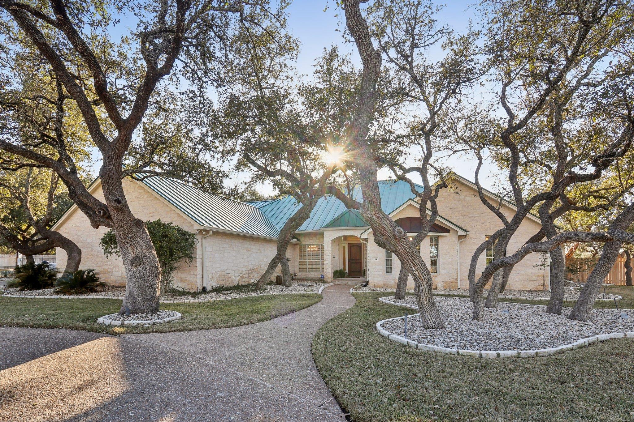Listing photo 1 of 294  Logan Ranch Rd
