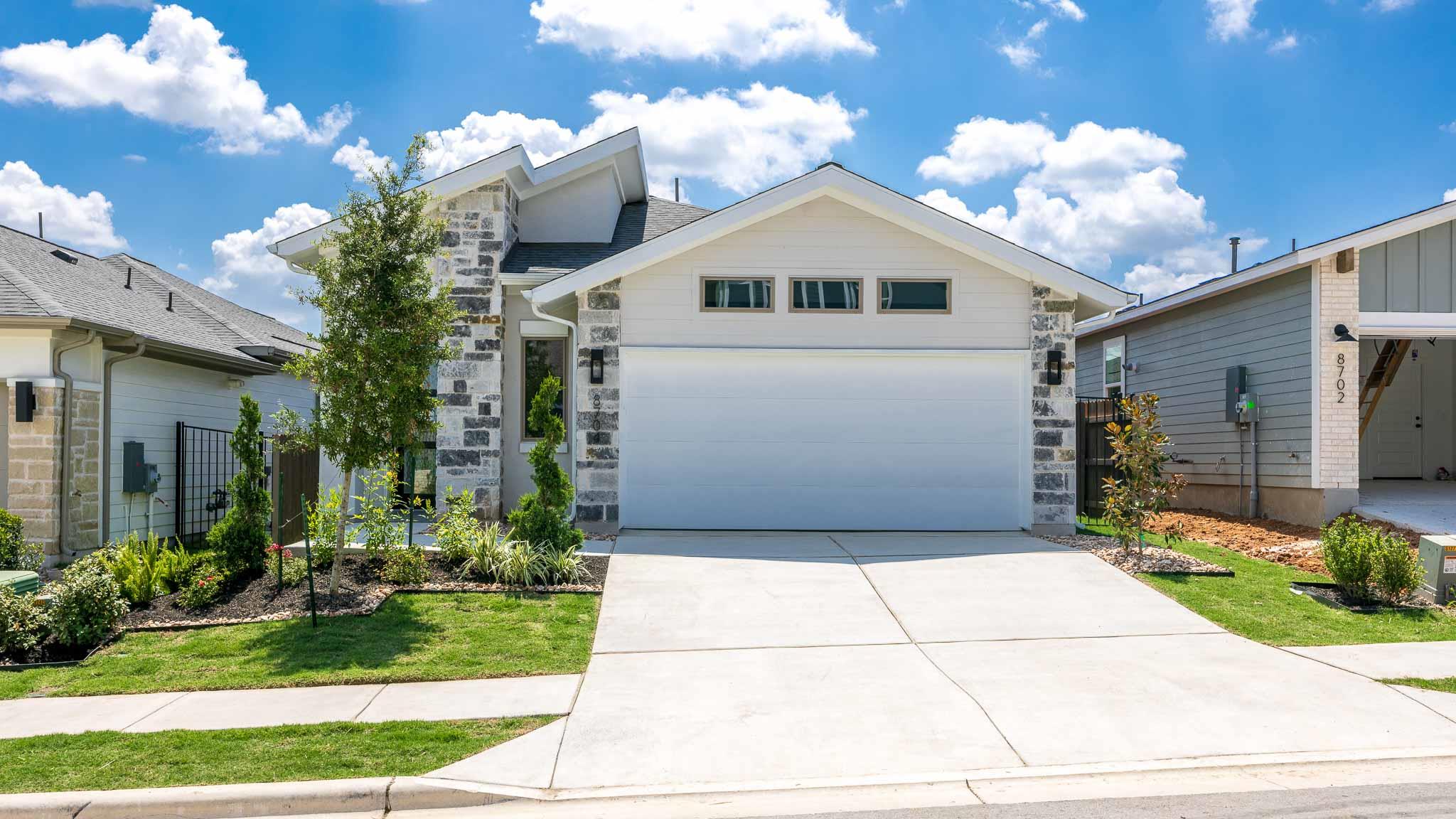 8704  Basil Hayden Ln 매물 사진 1