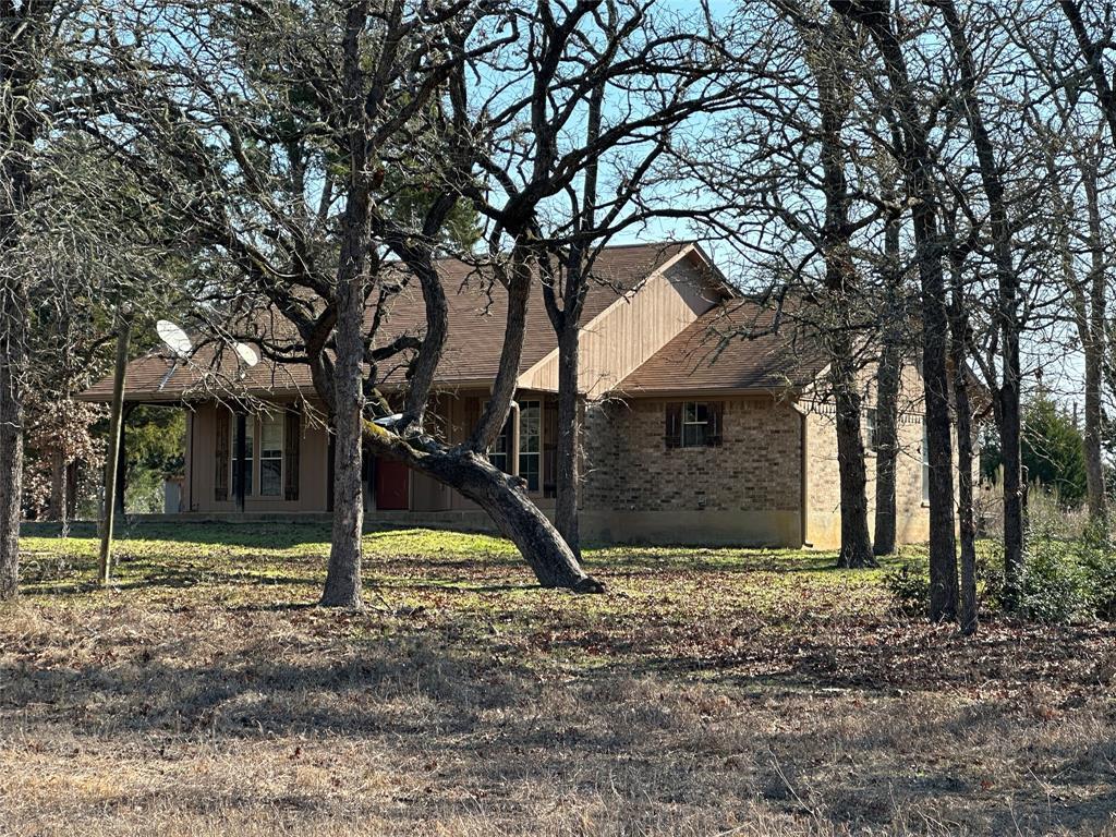 Listing photo 1 of 1047  Private Road 3022 None