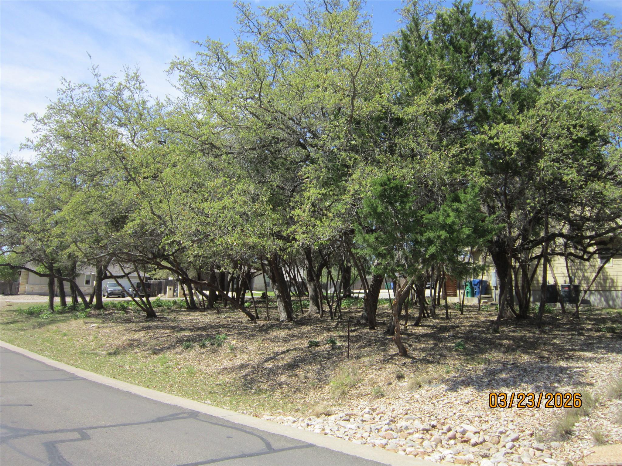 Listing photo 1 of 18804  Venture Dr