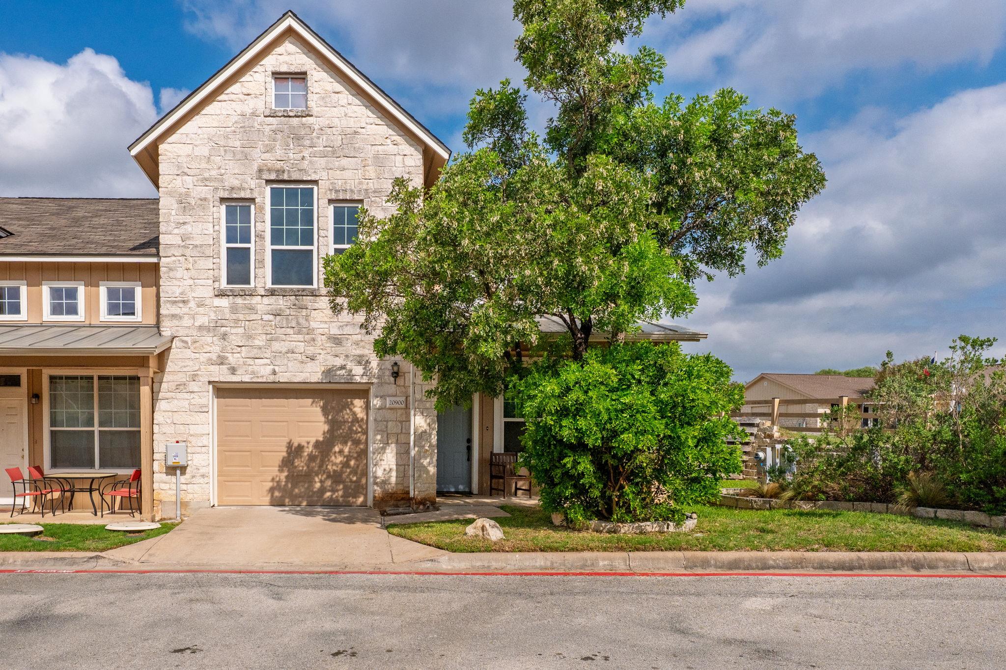 Listing photo 1 of 20900  Waterside Dr  #1