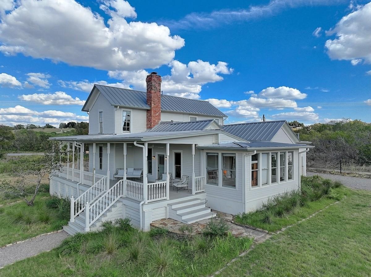 Listing photo 1 of 11228  Parsons Rd