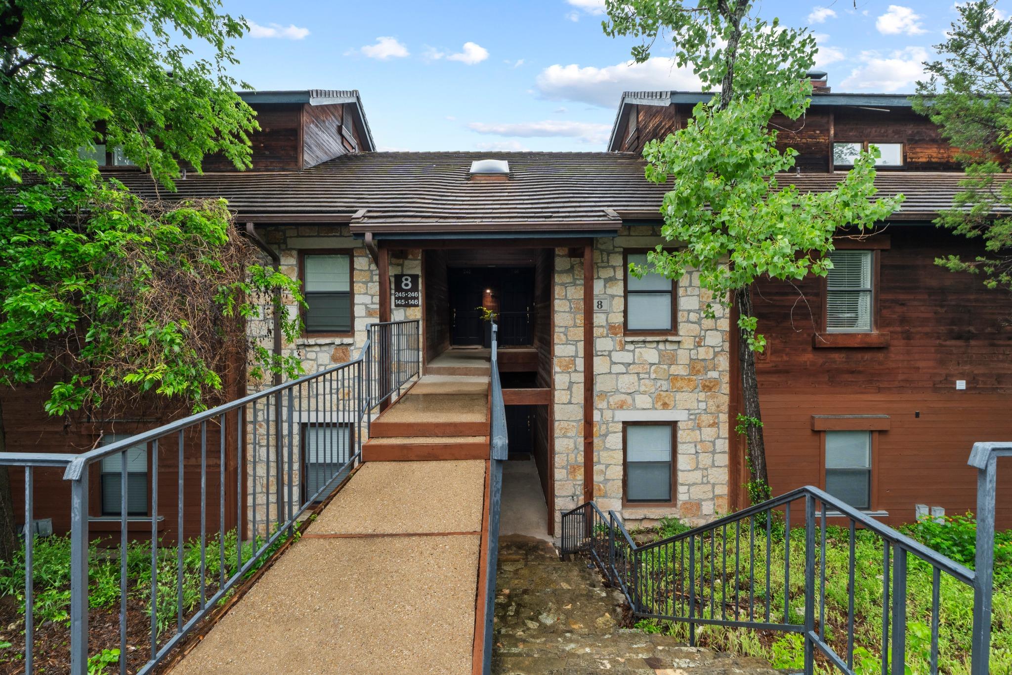Listing photo 1 of 4711  Spicewood Springs Rd  #8-146