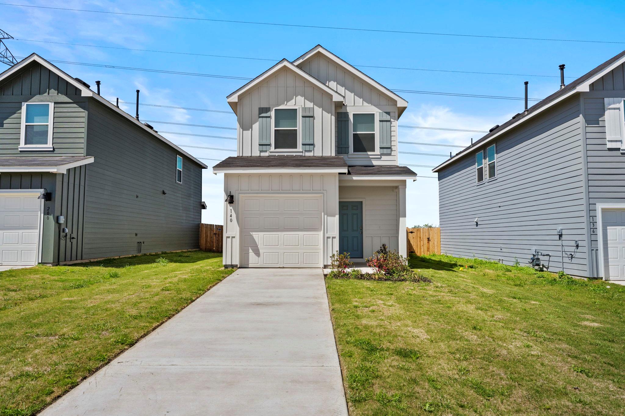 Listing photo of 140  Kendall Ln