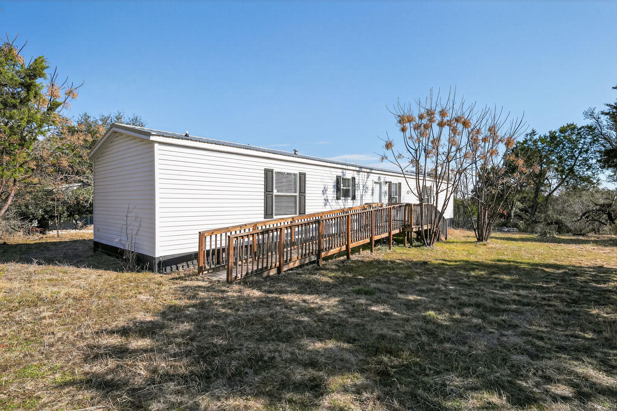 Listing photo 1 of 421 S Bear Creek Rd