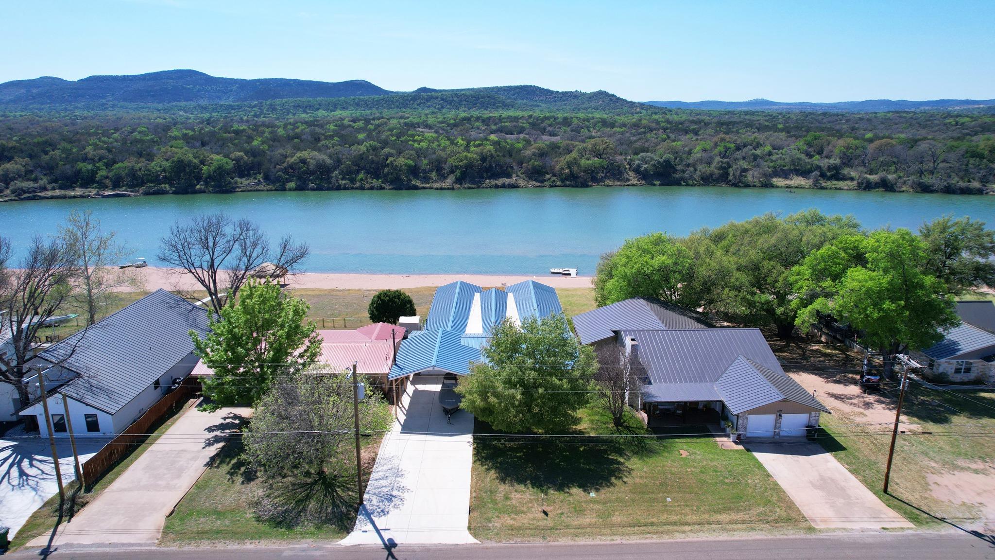 4690  River Oaks Dr 매물 사진 1