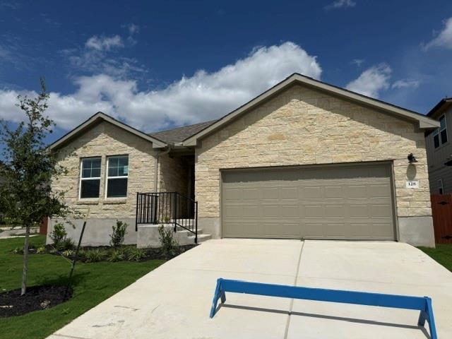 Listing photo 1 of 128  Skyview Farm Ln