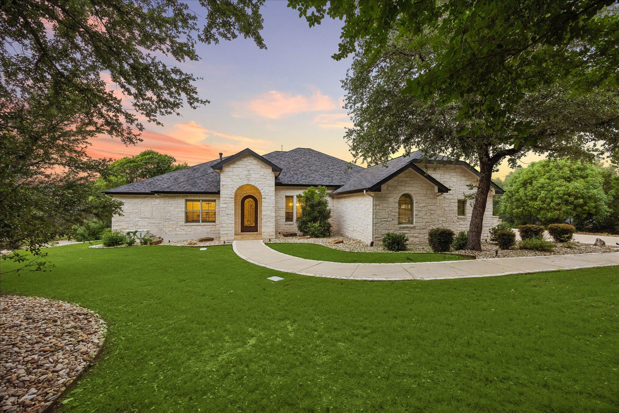 Listing photo 1 of 3718  Lajitas None