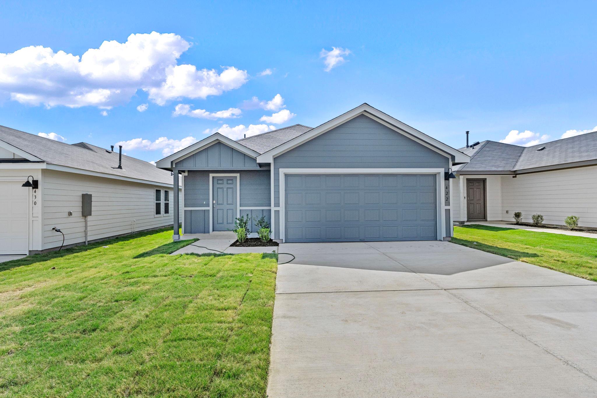 Listing photo of 422  Low Pasture Trl
