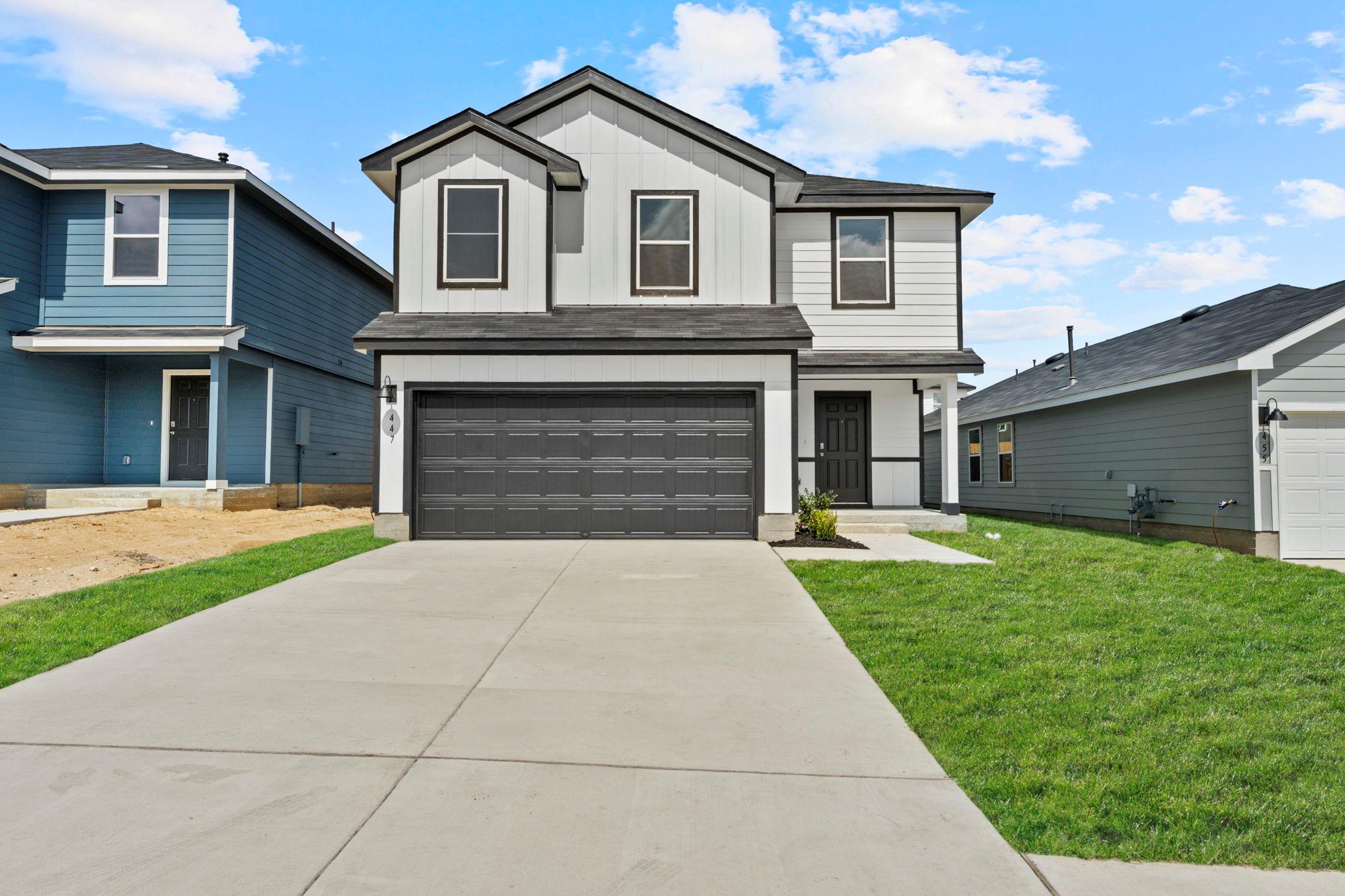 Listing photo 1 of 447  Low Pasture Trl