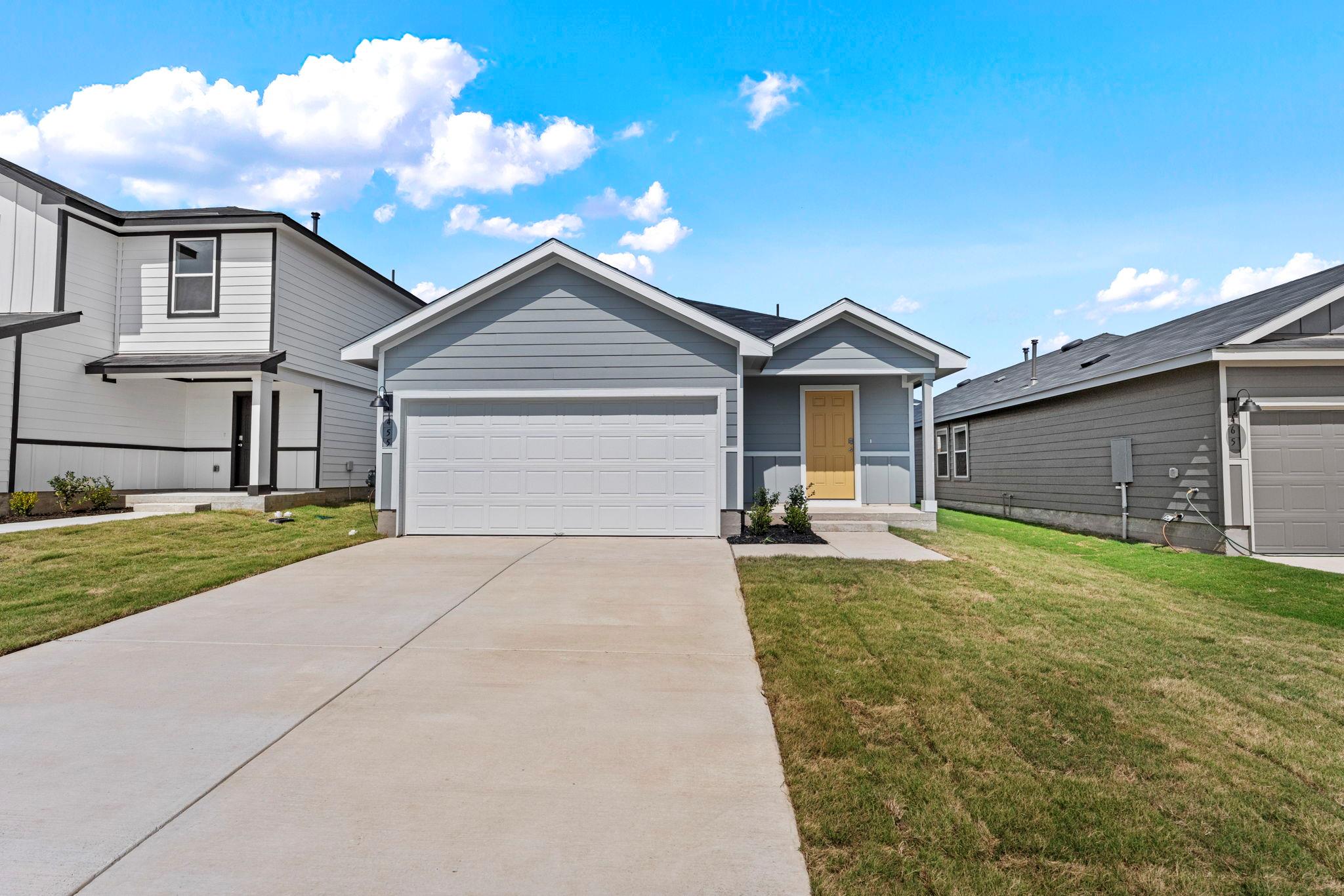 Listing photo 1 of 455  Low Pasture Trl