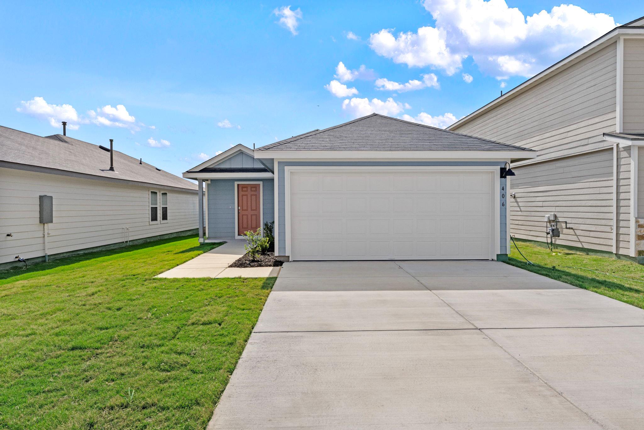 Listing photo 1 of 406  Low Pasture Trl