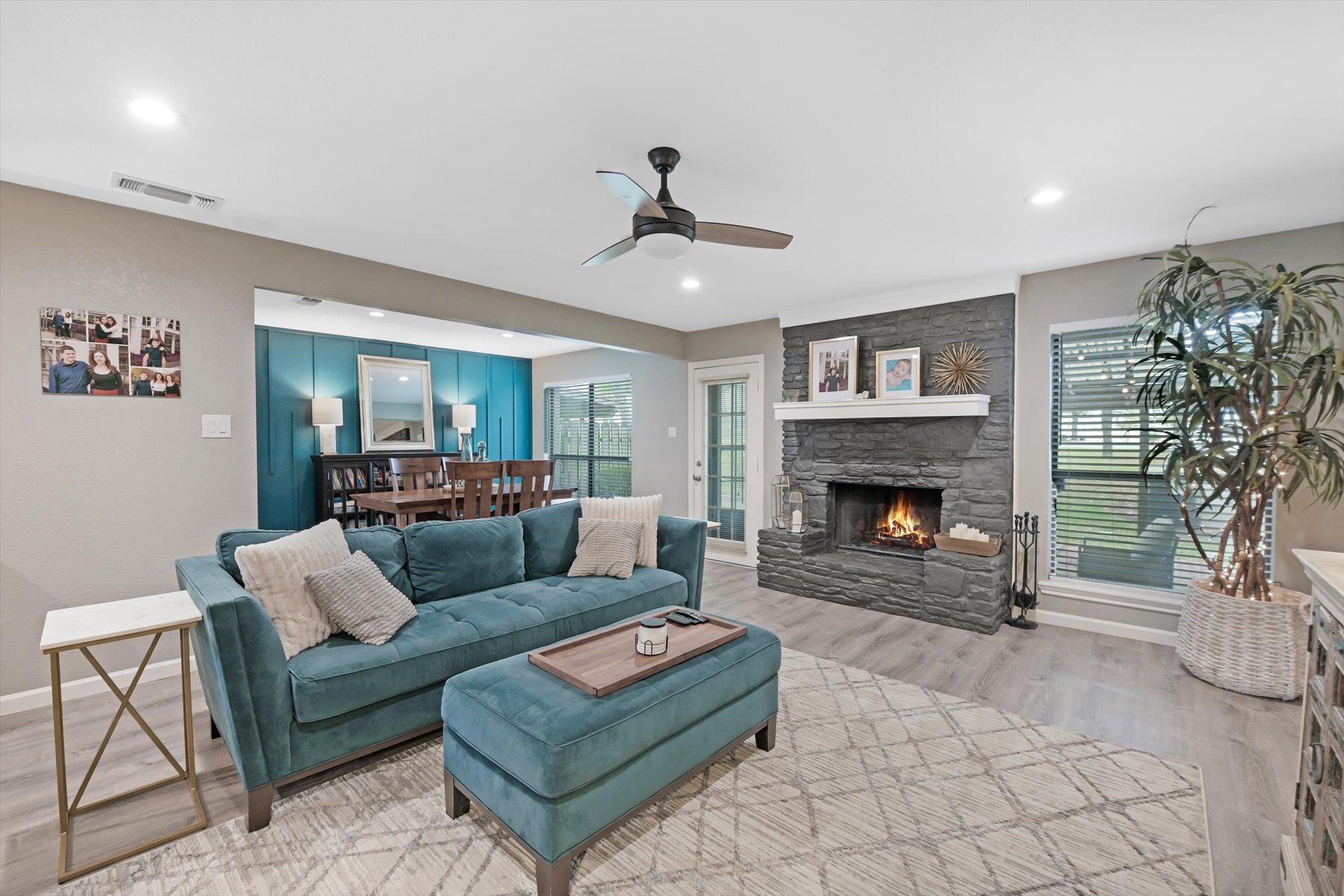 Listing photo 1 of 11512  Tin Cup Dr  #201