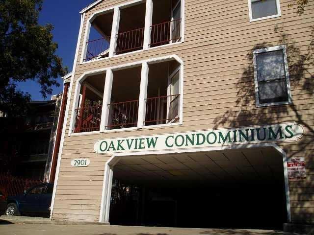 Listing photo 1 of 2901  San Jacinto Blvd  #304