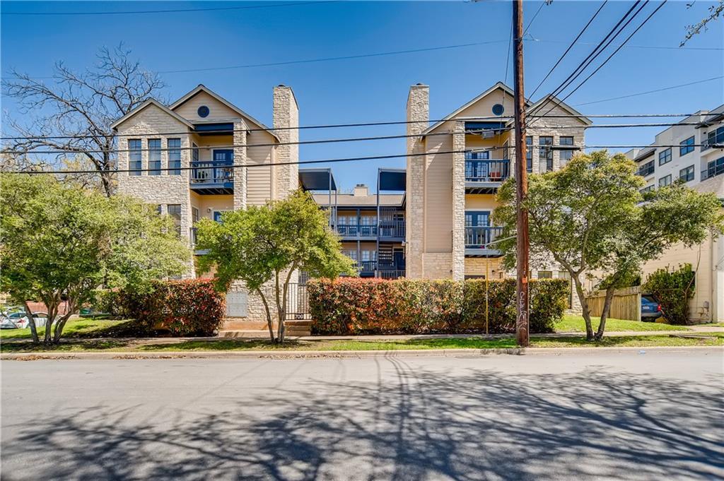 Listing photo 1 of 711 W 21st St  #304