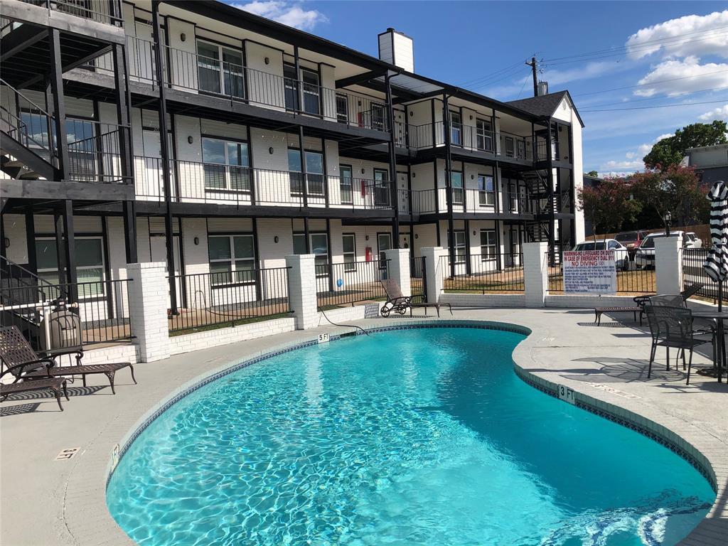 Listing photo 1 of 6409  Burns St  #107