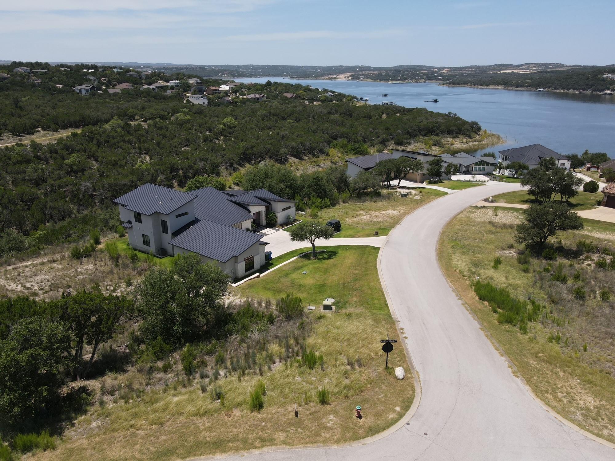 Listing photo 1 of 18816  Silver Maple Dr