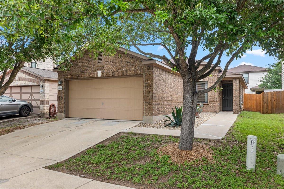 Listing photo 1 of 8913  Wiley Way