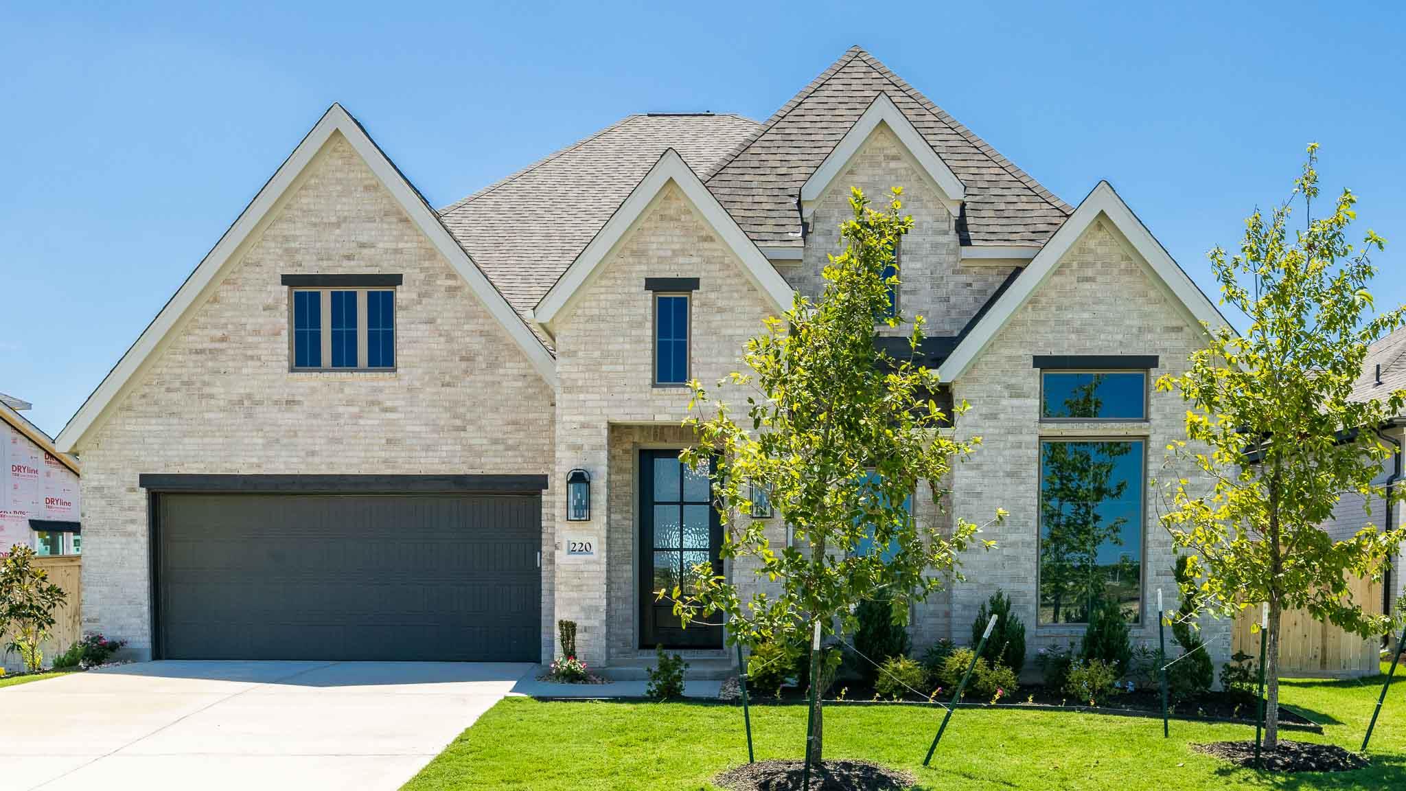 Listing photo 1 of 220  Snakeroot Trl