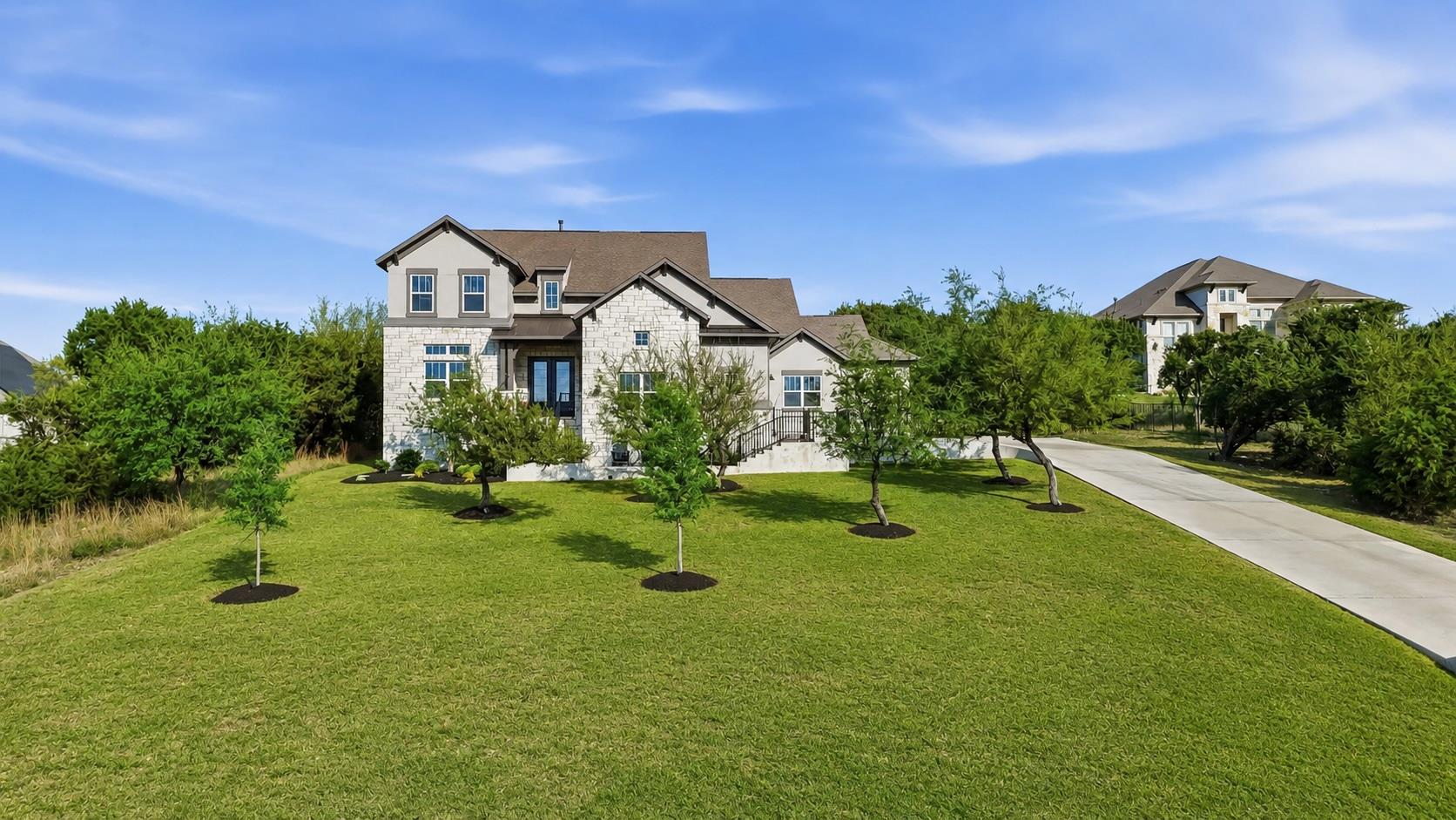 Listing photo 1 of 1078  Gato Del Sol Ave