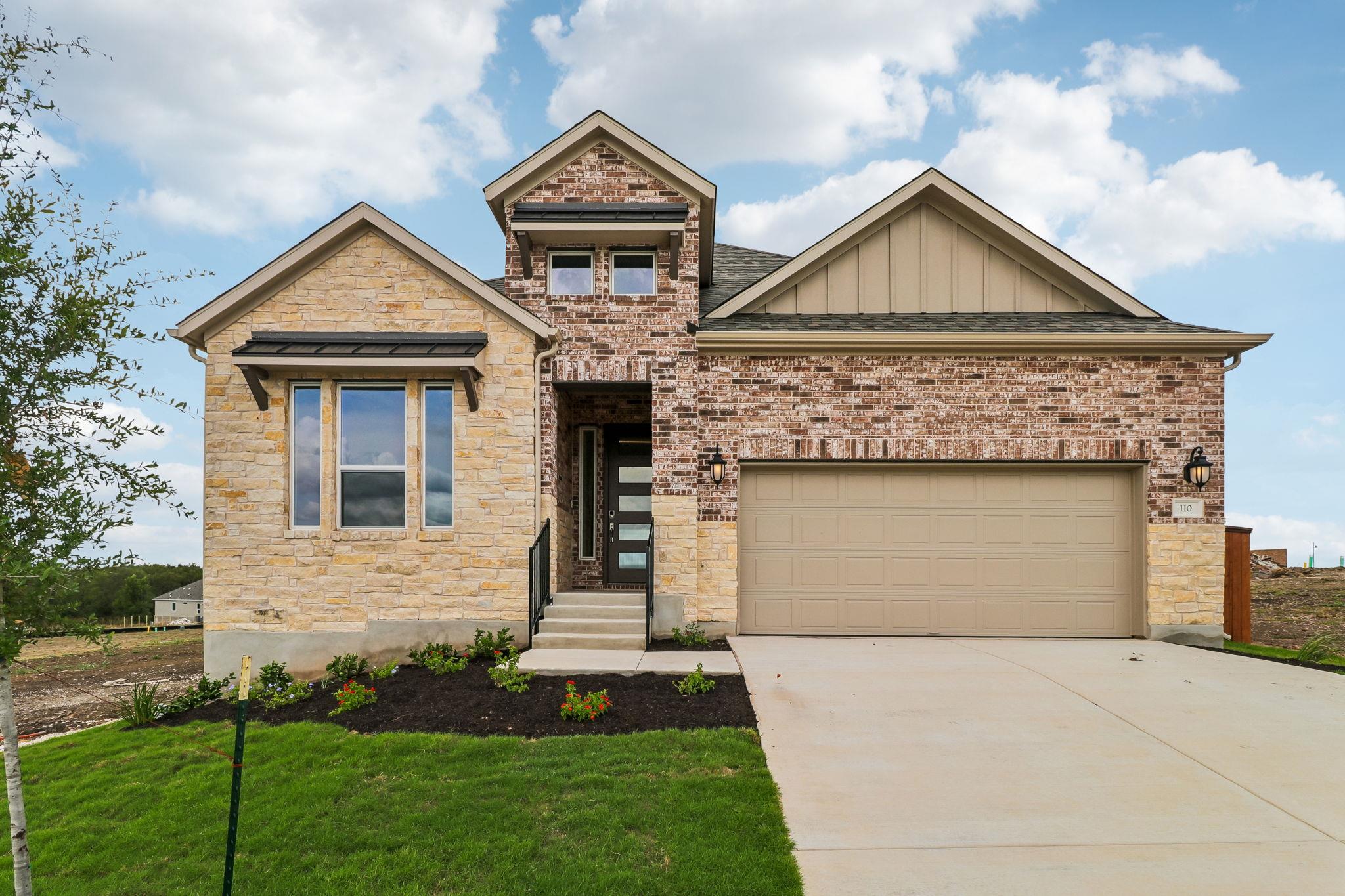 Listing photo 1 of 110  Cancho Hill Dr