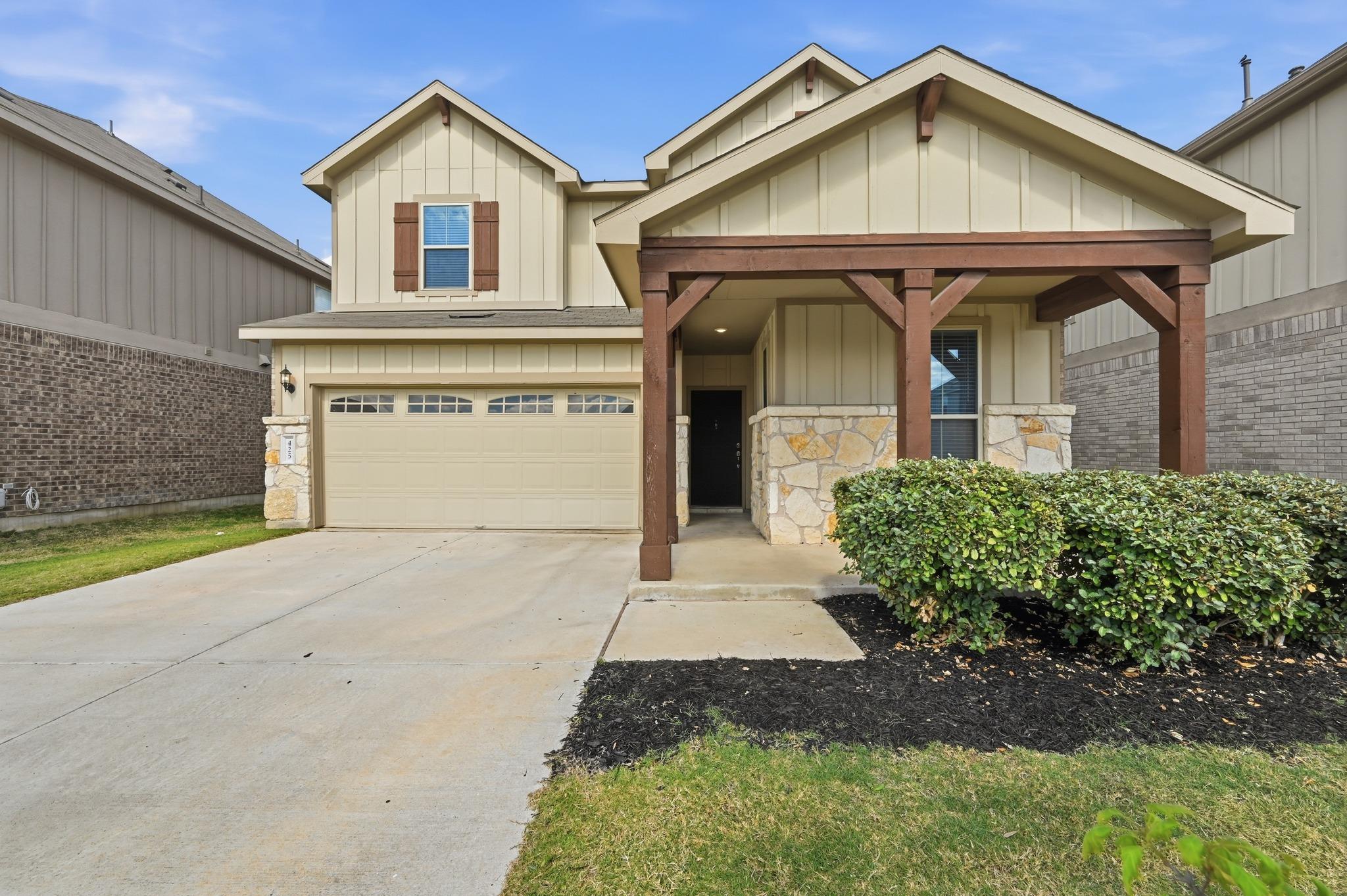 Listing photo 1 of 425  Purple Heart Dr