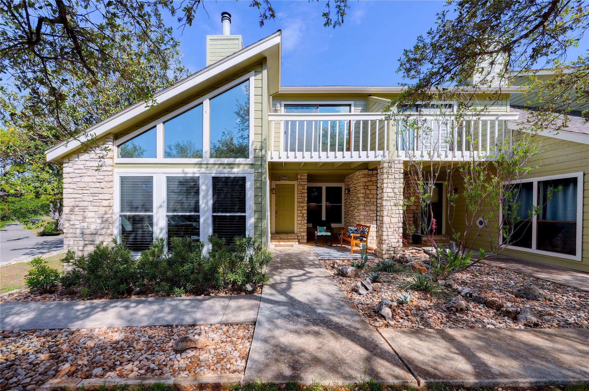 Listing photo 1 of 42  Cypress Pt