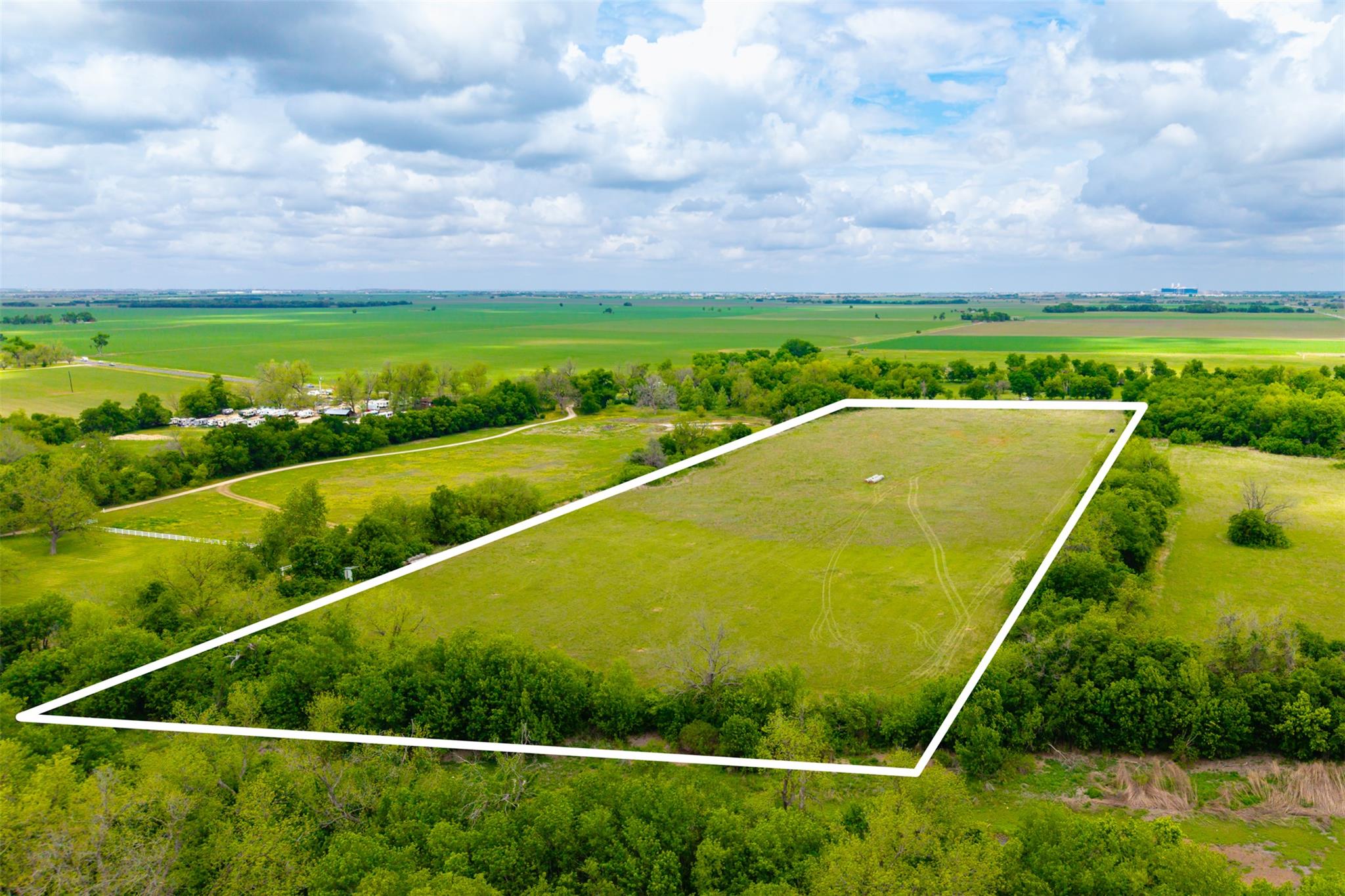 Listing photo 1 of 18.45 Acres  Fm 1660 None
