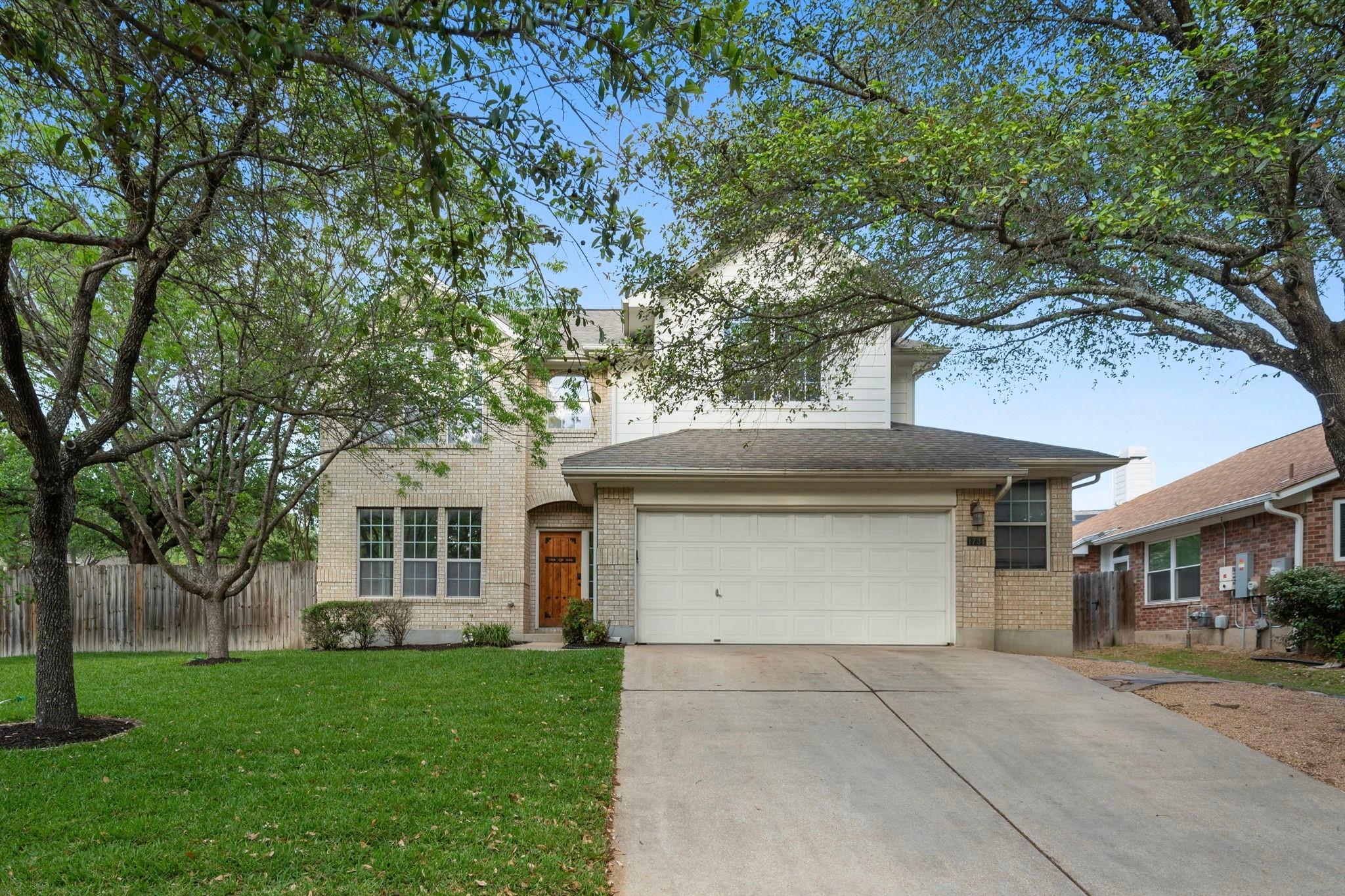 Ảnh nhà đang rao bán 1 của 1734  Chasewood Dr
