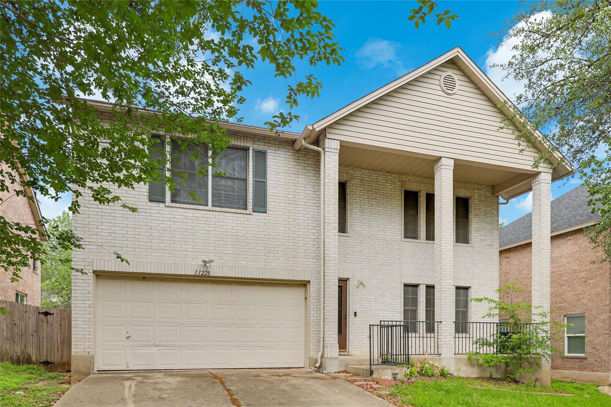 Listing photo 1 of 11228  Pickard Ln