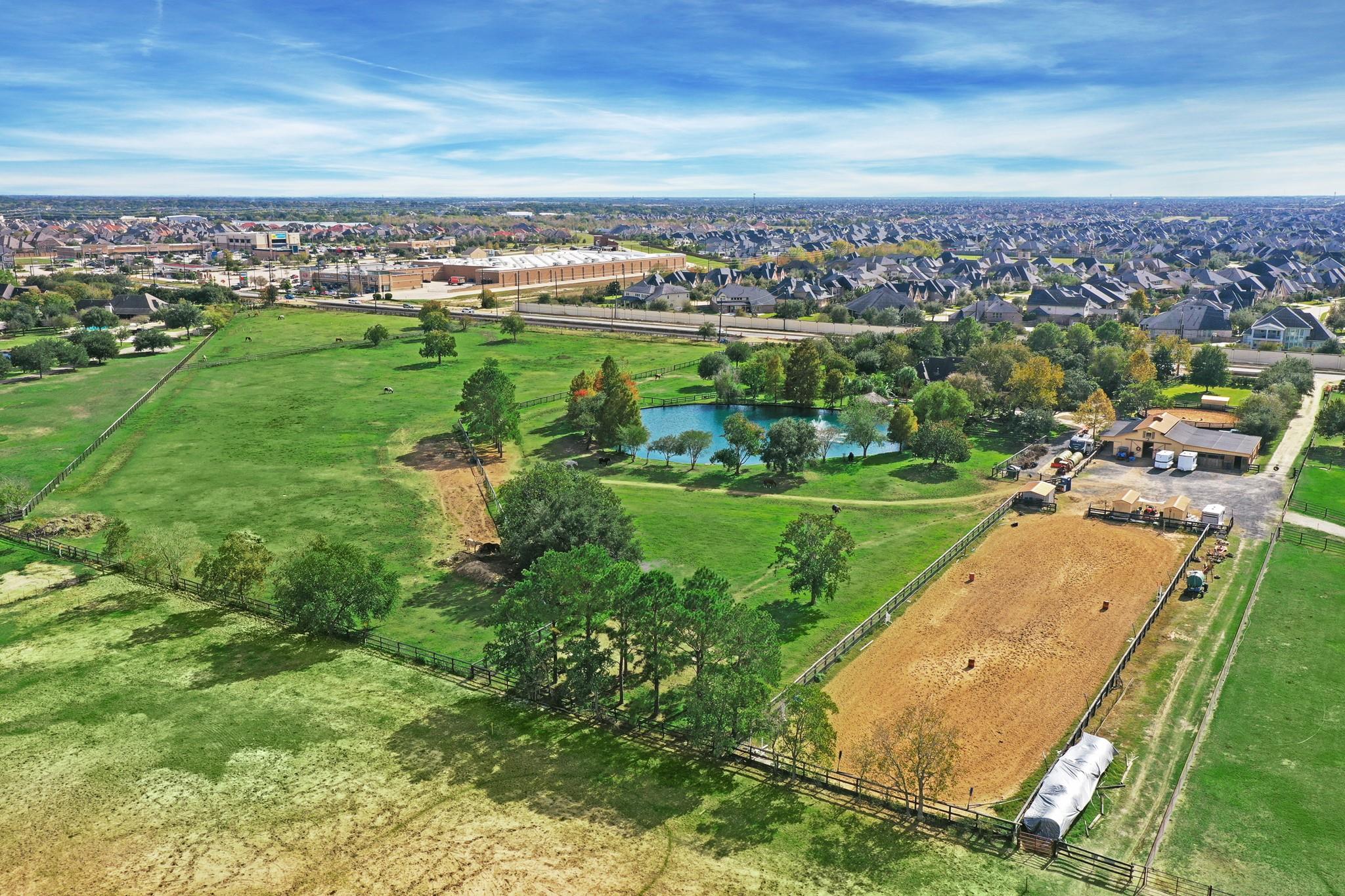 Listing photo 1 of 1834  Fm 1463 Rd