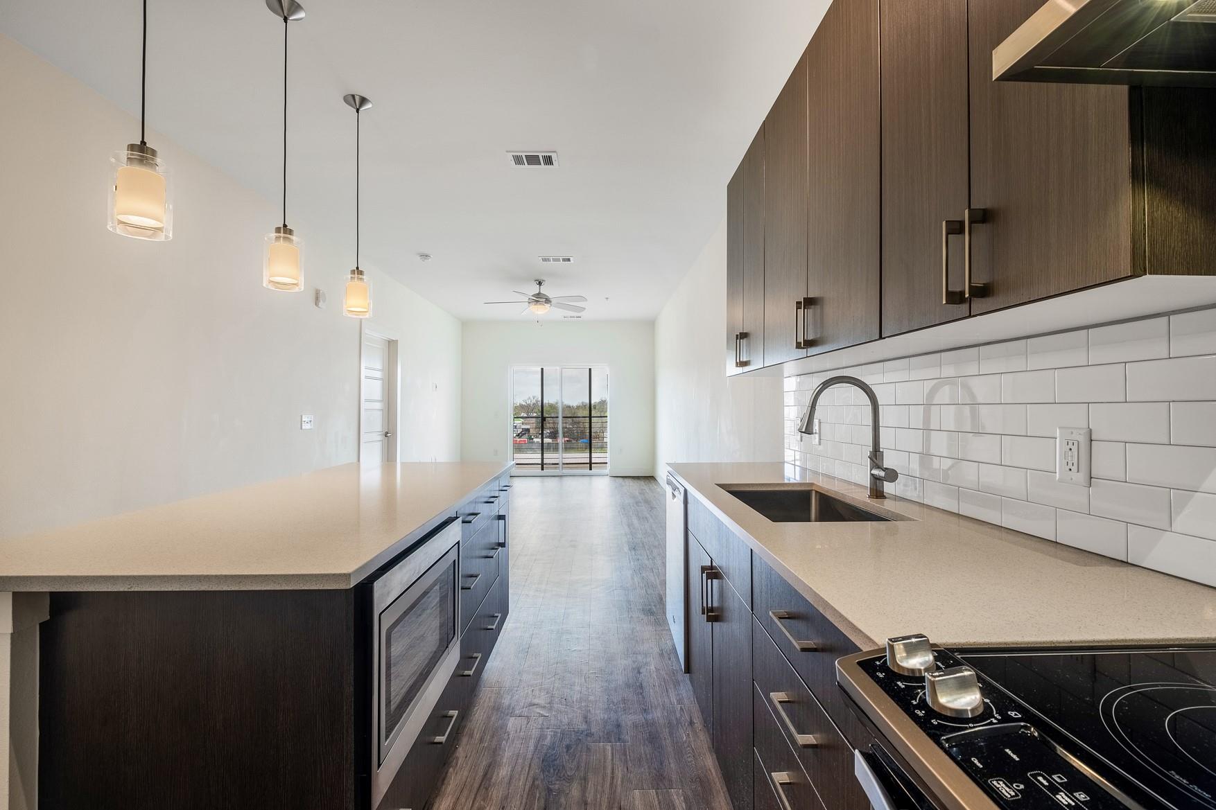 Listing photo 1 of 6444  Burnet Rd  #207