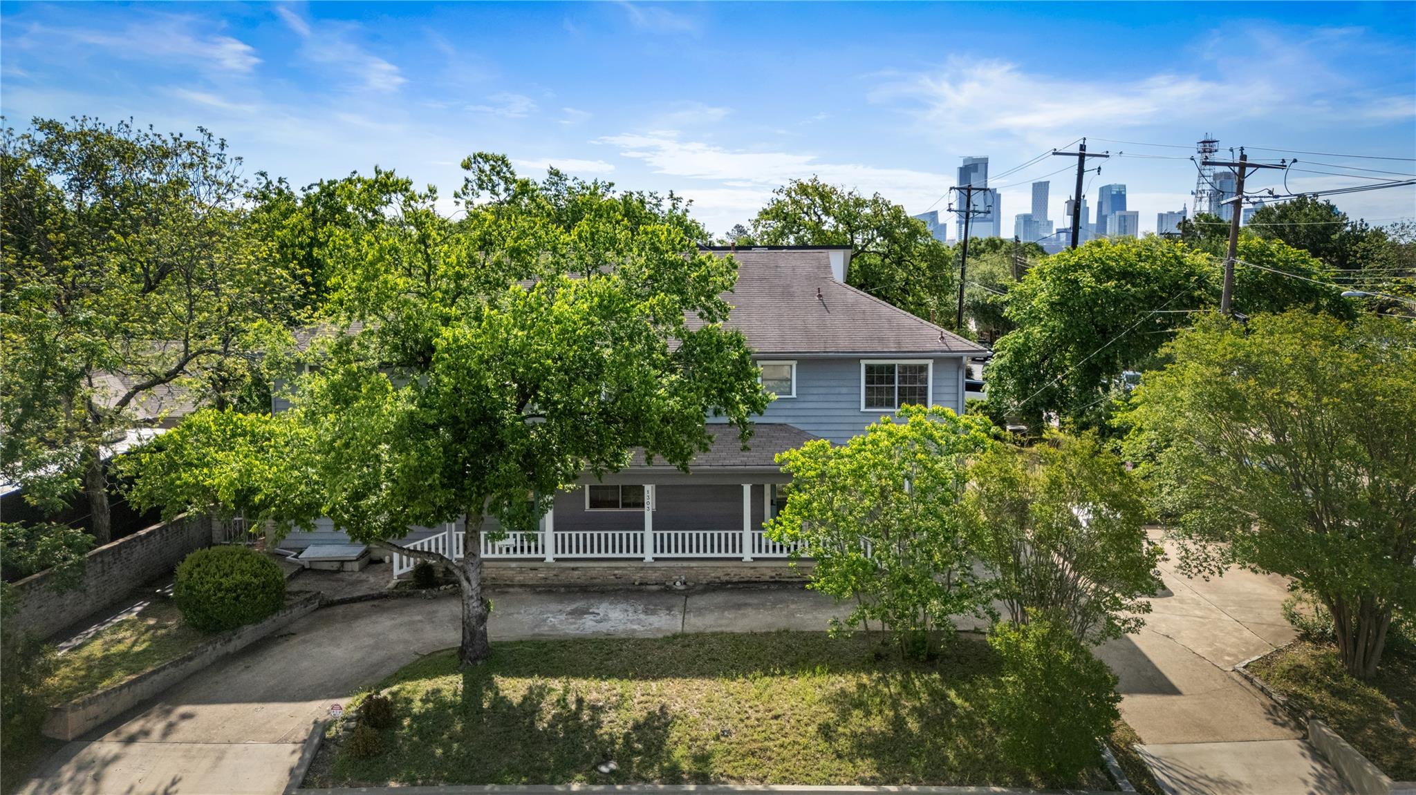 Listing photo 1 of 1303  Newfield Ln