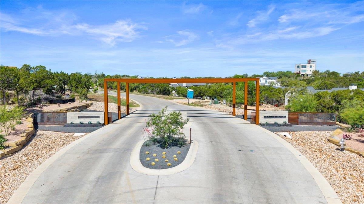 The property entrance features a paved driveway w