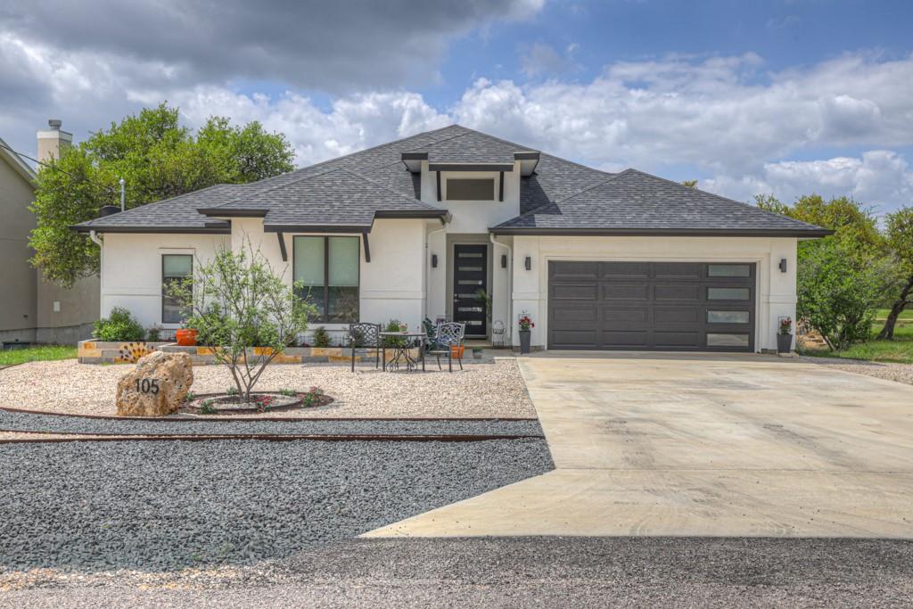 Listing photo 1 of 105 N John Bird None
