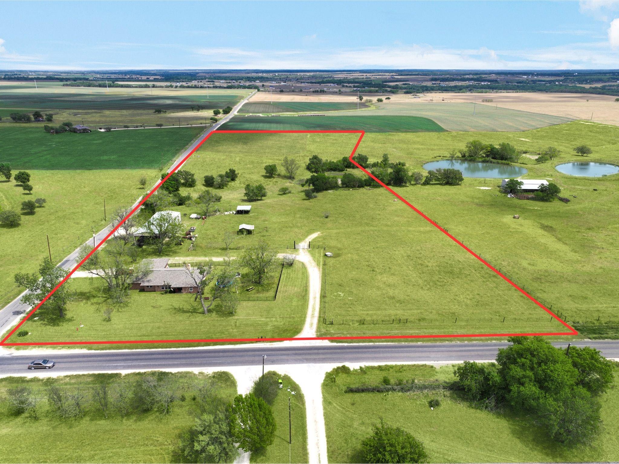 Listing photo 1 of 1601  CR 463 (and CR 465) None