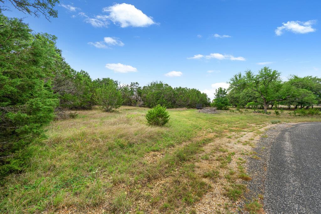 Listing photo 1 of 429  Red Oak None