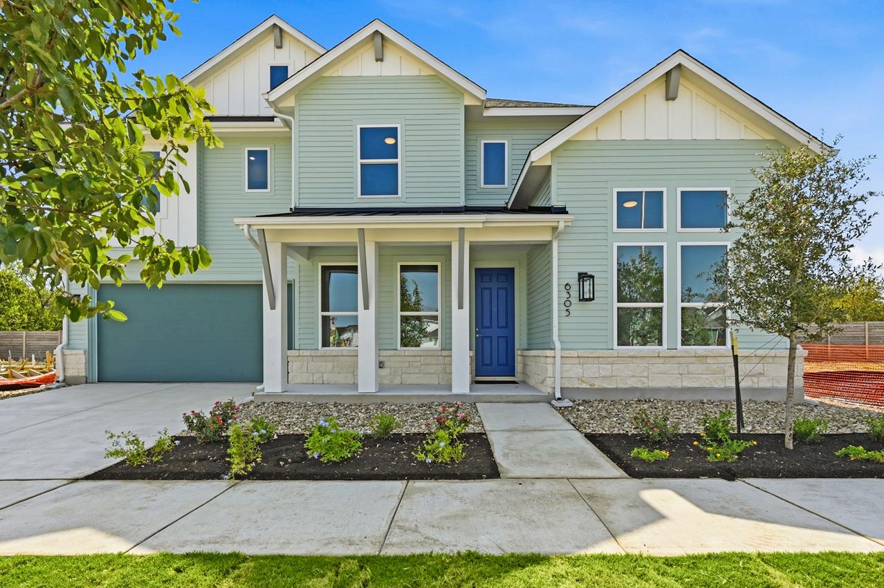 Listing photo 1 of 6305  Comanche Moon Trl