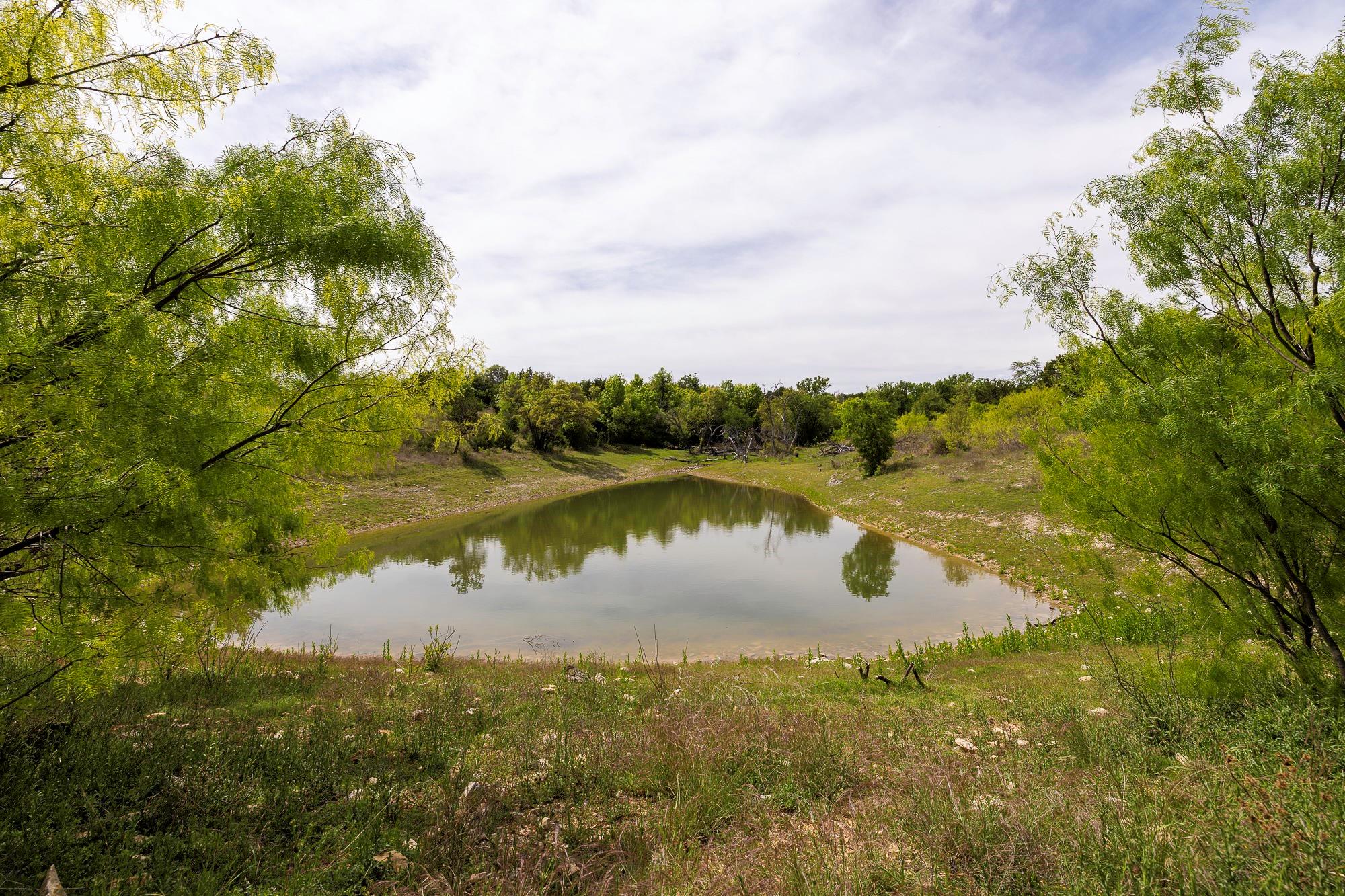 Listing photo 1 of 525  Jack Rabbit Cir