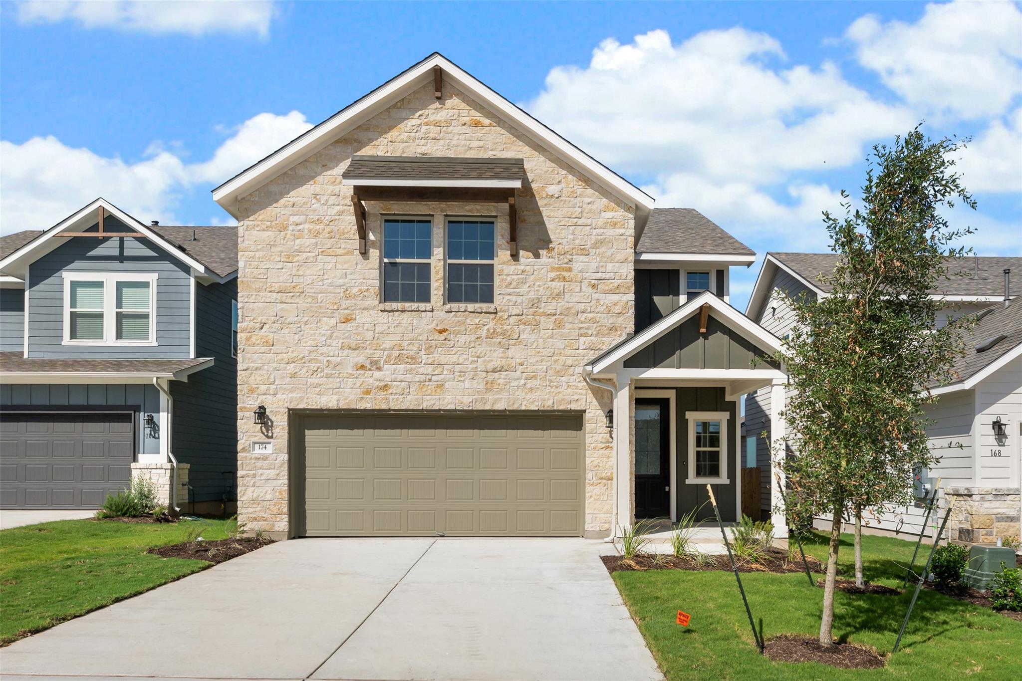 Listing photo 1 of 174  Ranier Way