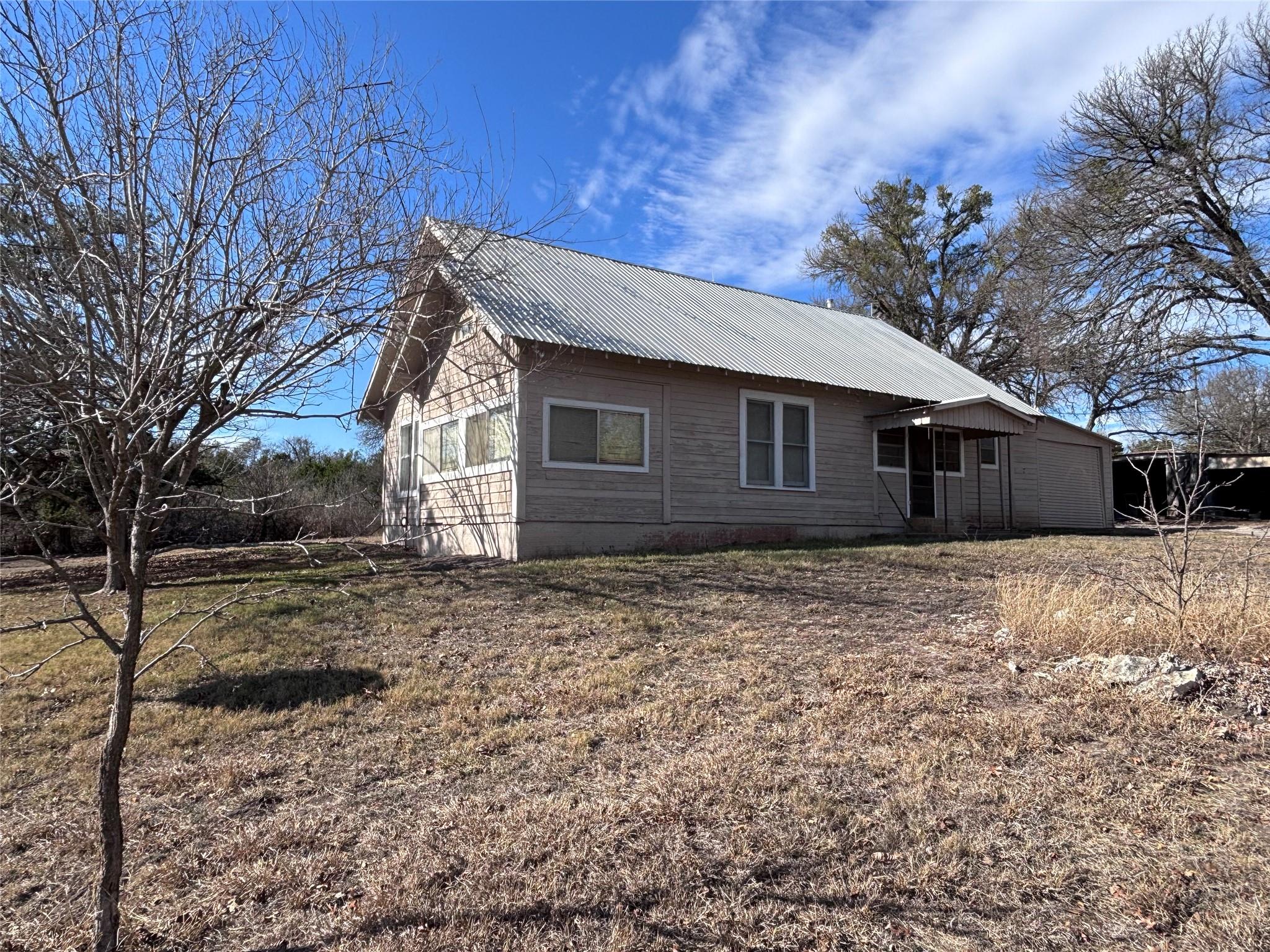 Listing photo 1 of 2150  County Road 153 None