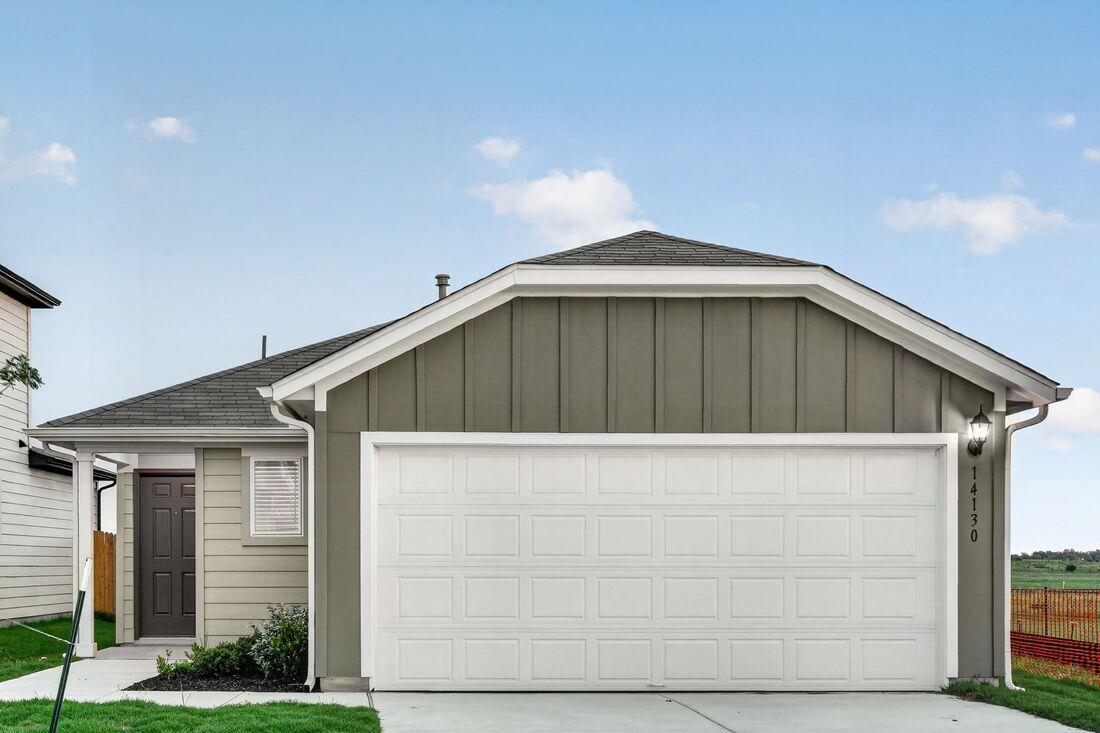 Listing photo 1 of 14130  Edna Maxine Walk