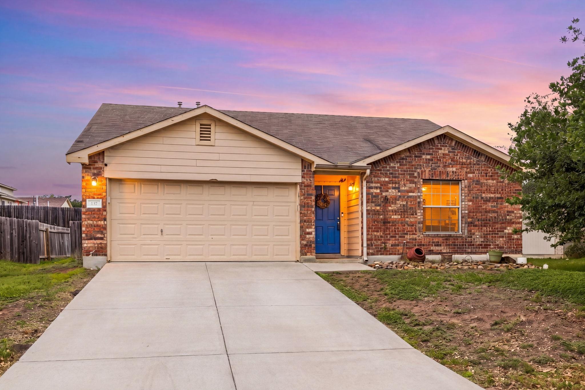 Listing photo 1 of 137  Sawgrass Cir