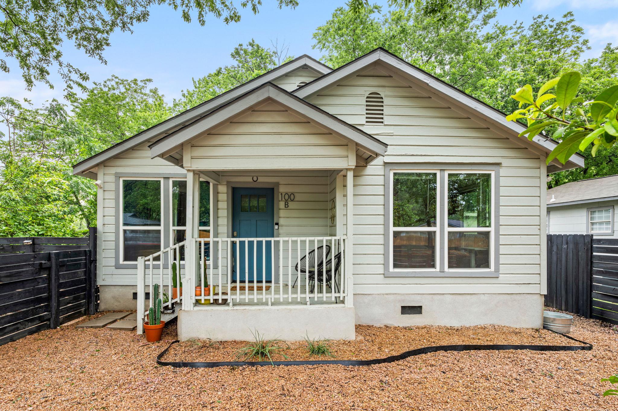 Listing photo 1 of 100  Florence Dr  #B