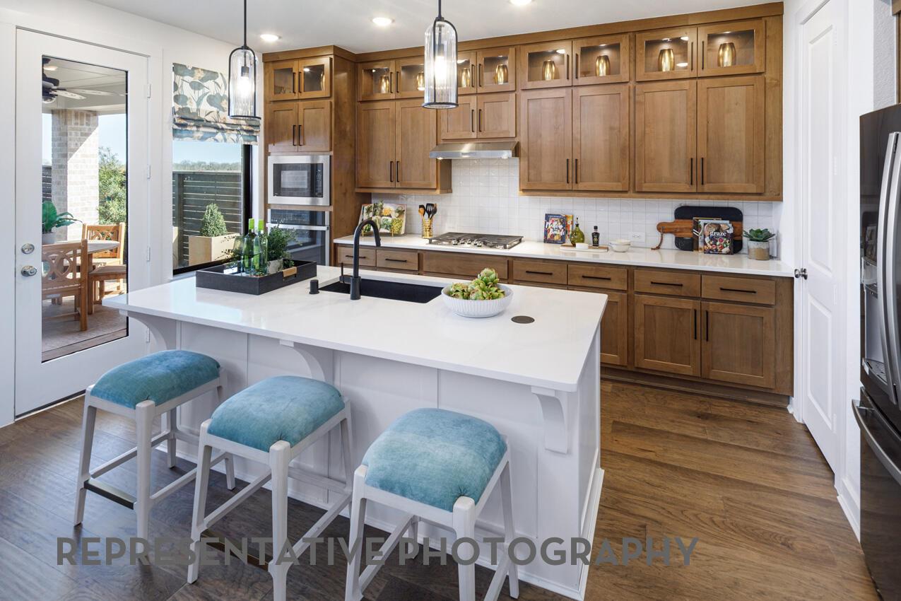 Ảnh nhà đang rao bán 1 của 9309  Breeze Hill Dr