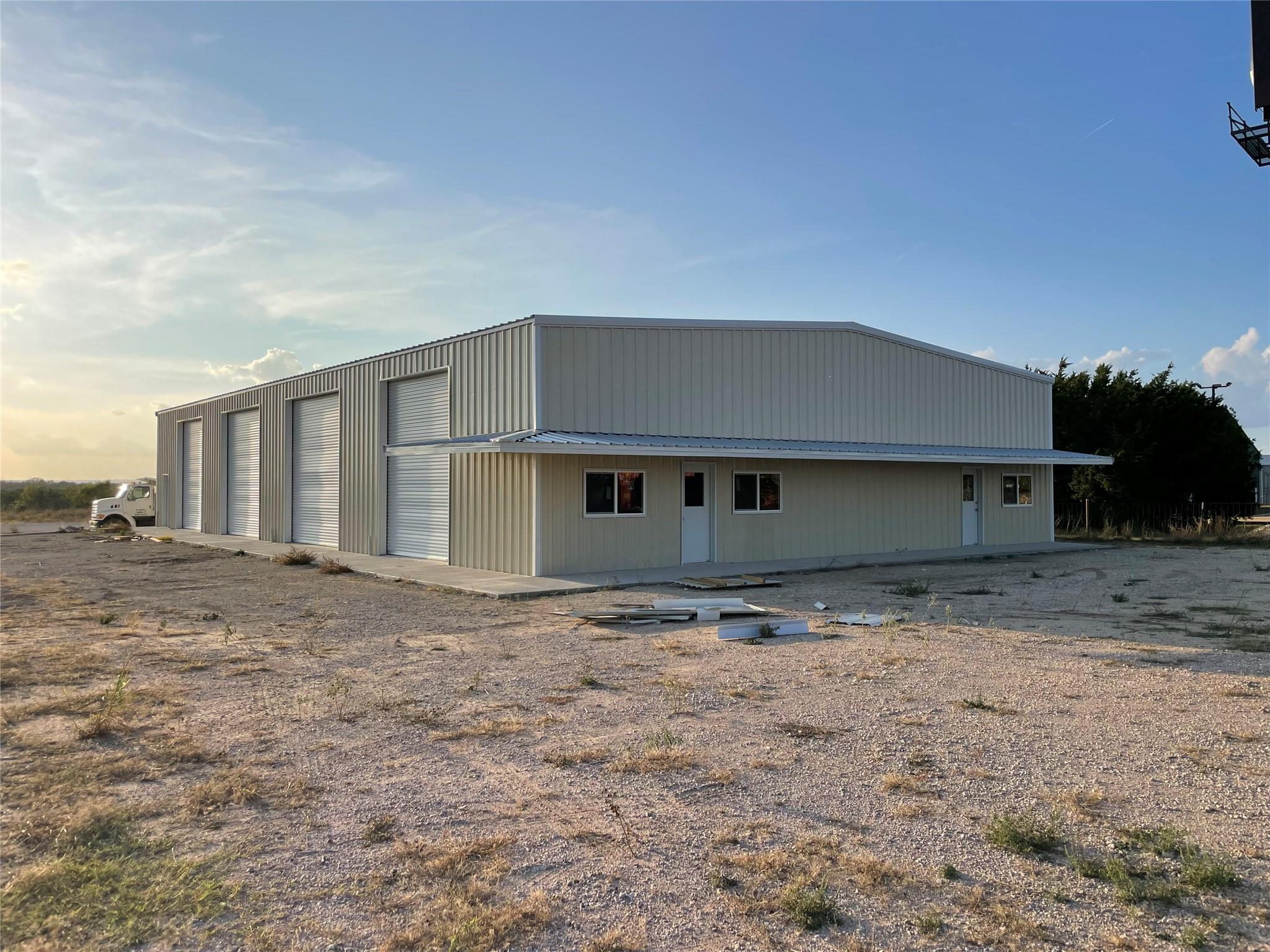 Listing photo 1 of 4033  Highway 29 None